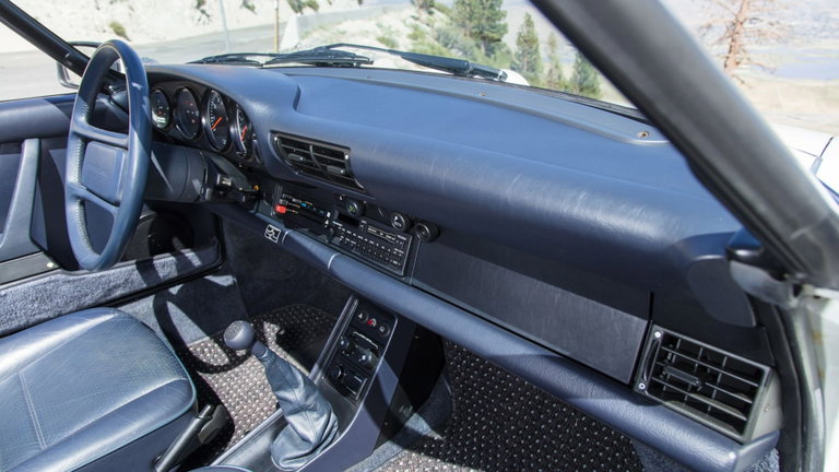 Porsche 911 Carrera 3.2 Speedster (US)