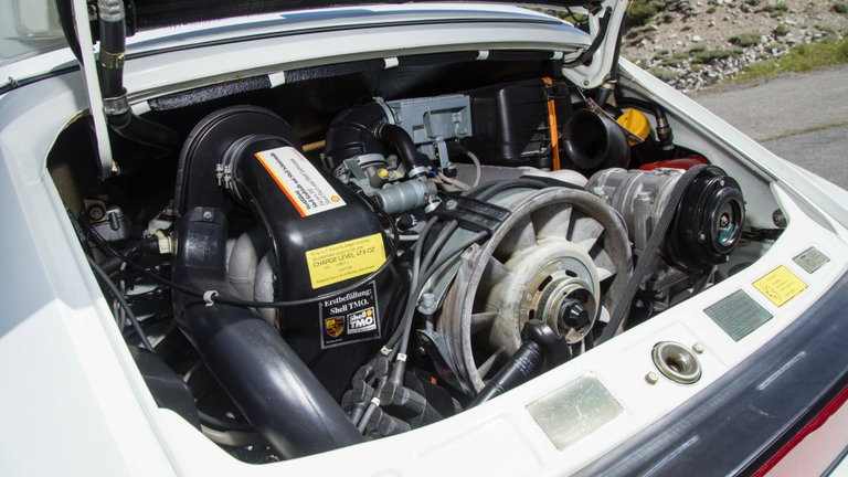 Porsche 911 Carrera 3.2 Speedster (US)