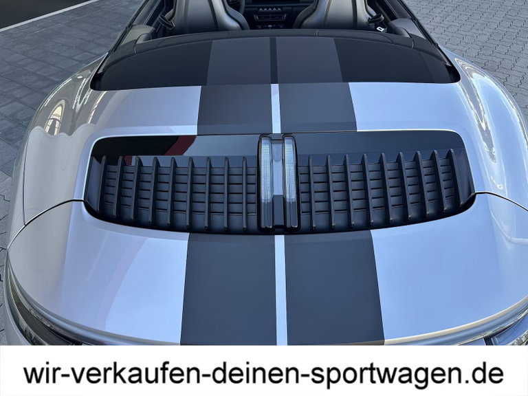 Porsche 992 Carrera GTS