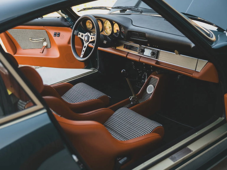 Porsche 911 Backdate