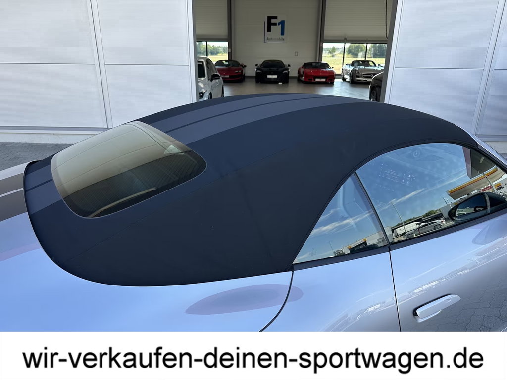 Porsche 992 Carrera GTS