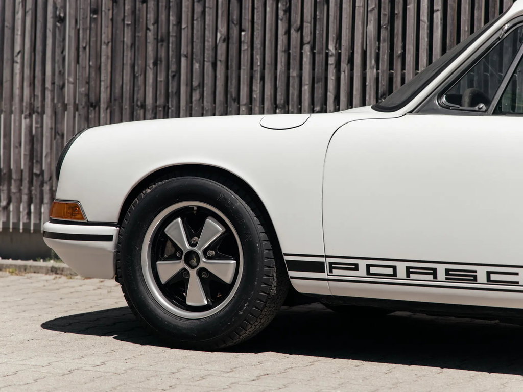 Porsche 911 L