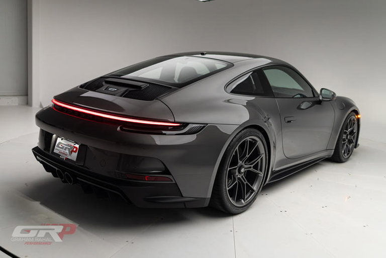 Porsche 992 GT3 Touring