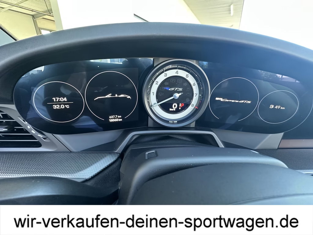 Porsche 992 Carrera GTS