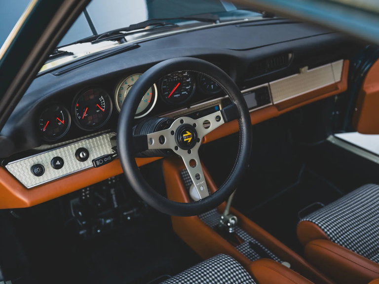 Porsche 911 Backdate