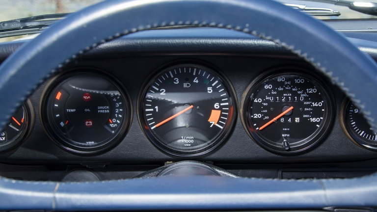 Porsche 911 Carrera 3.2 Speedster (US)