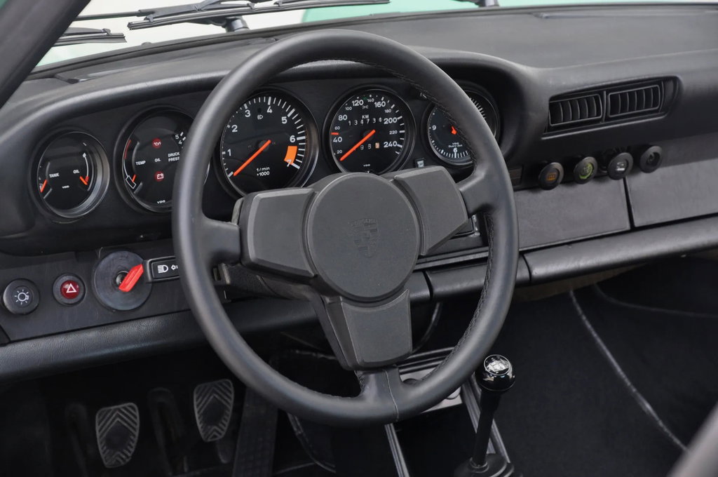 Porsche 911 SC