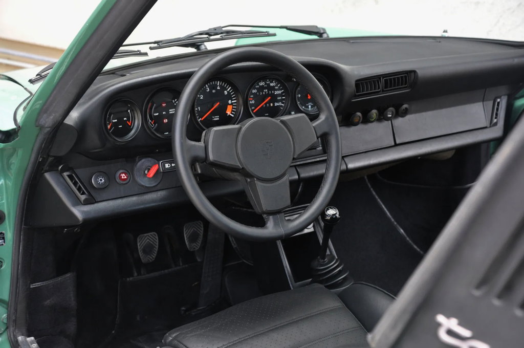 Porsche 911 SC