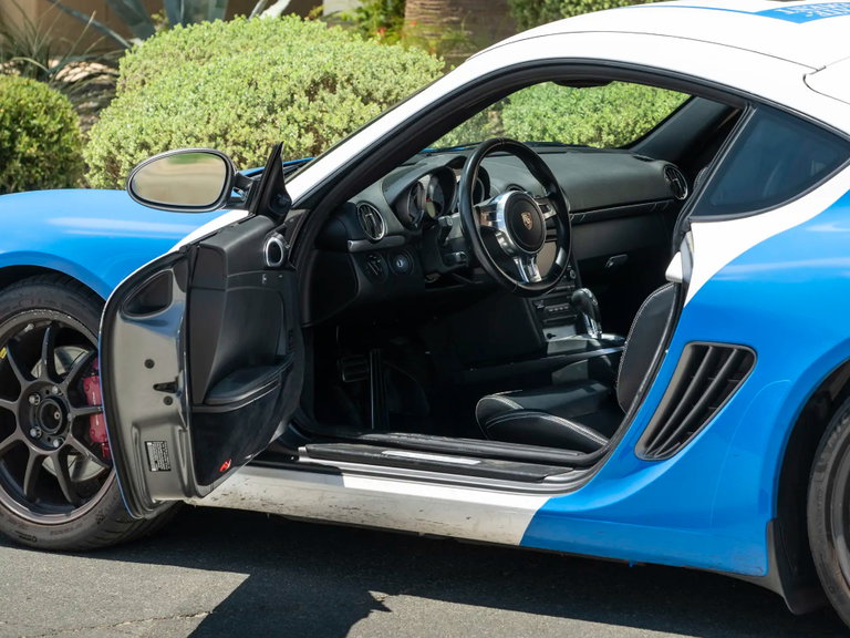 Porsche 987 Cayman S