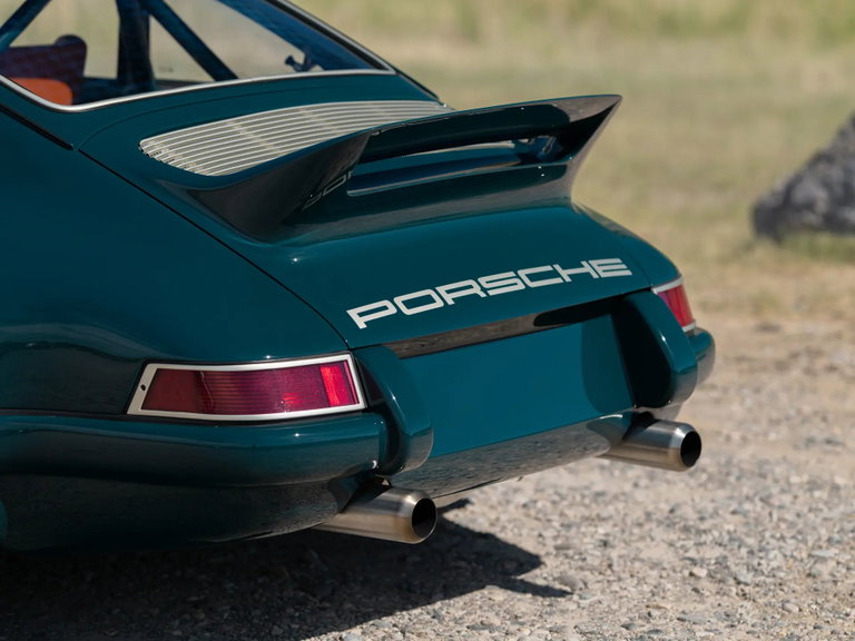 Porsche 911 Backdate