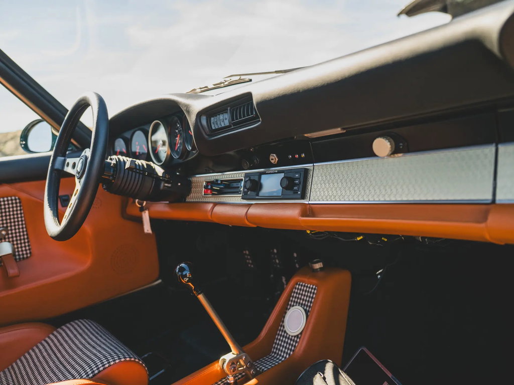 Porsche 911 Backdate
