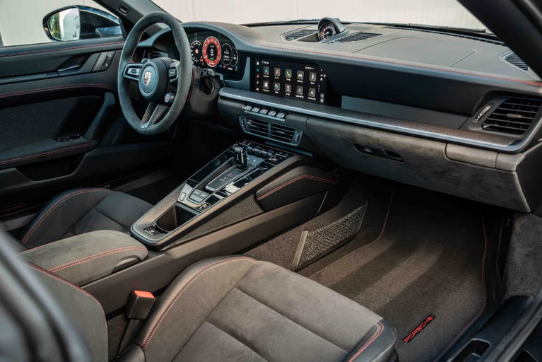 Porsche 992.2 Targa 4 GTS