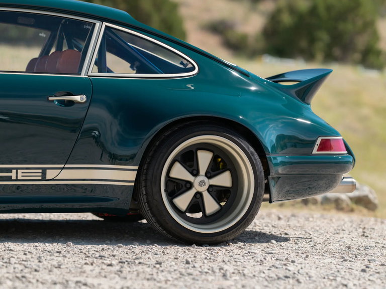 Porsche 911 Backdate