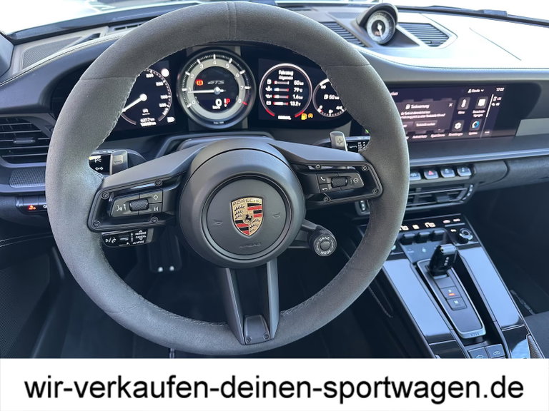Porsche 992 Carrera GTS
