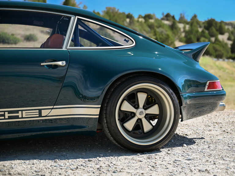 Porsche 911 Backdate