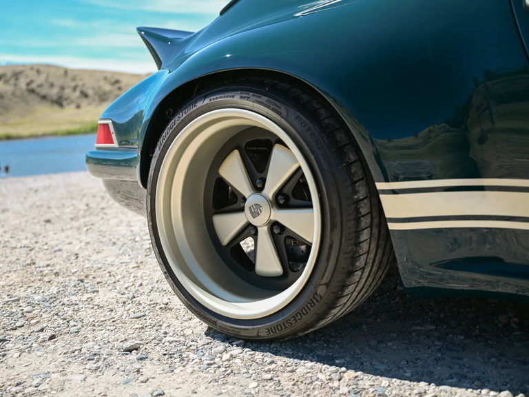 Porsche 911 Backdate