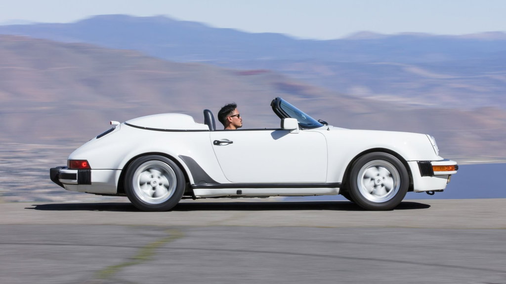 Porsche 911 Carrera 3.2 Speedster (US)
