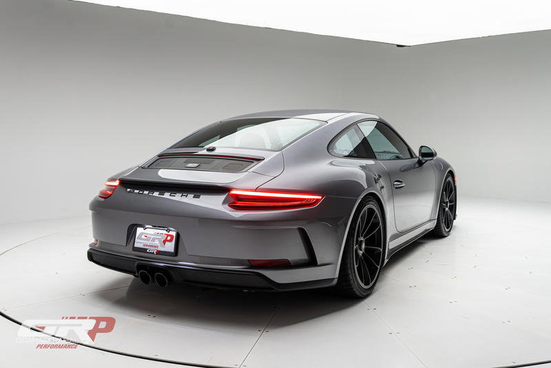 Porsche 991.2 GT3 Touring