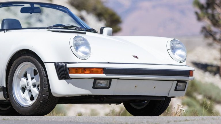 Porsche 911 Carrera 3.2 Speedster (US)
