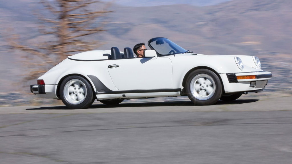 Porsche 911 Carrera 3.2 Speedster (US)