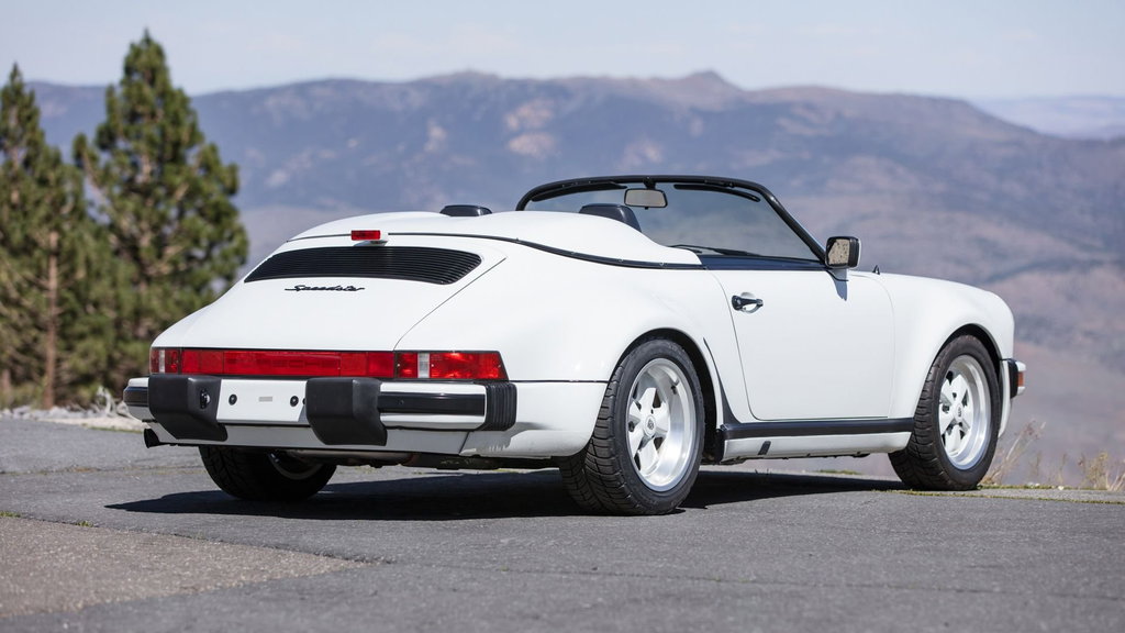 Porsche 911 Carrera 3.2 Speedster (US)