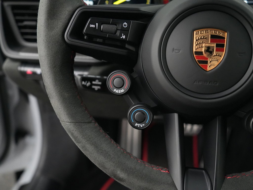 Porsche 992 GT3 RS