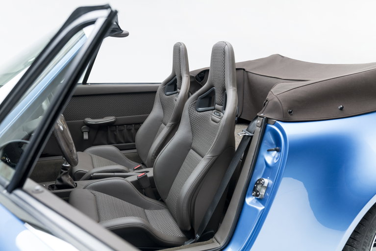 Porsche 911 Backdate