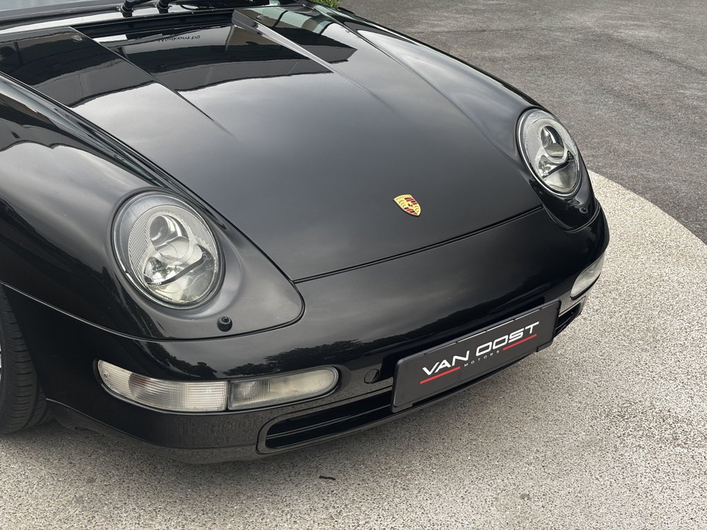 Porsche 993 Carrera 4