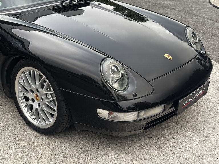 Porsche 993 Carrera 4