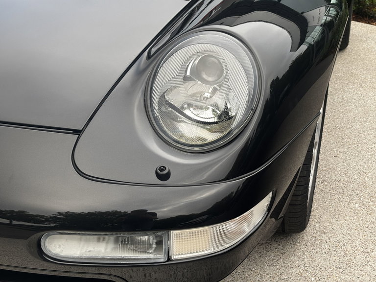 Porsche 993 Carrera 4