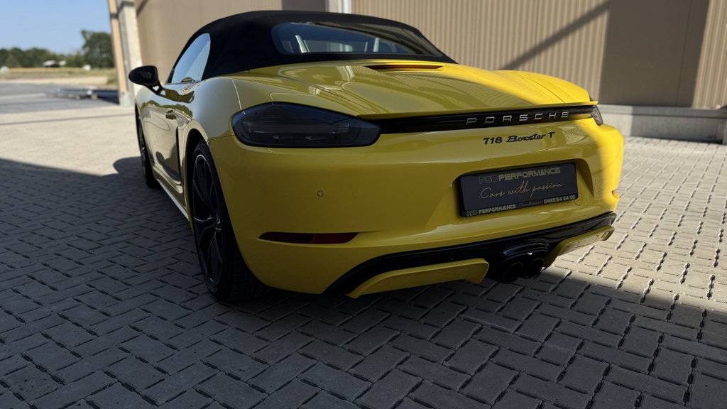 Porsche 718 Boxster T