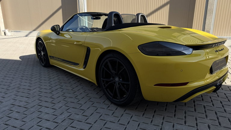 Porsche 718 Boxster T