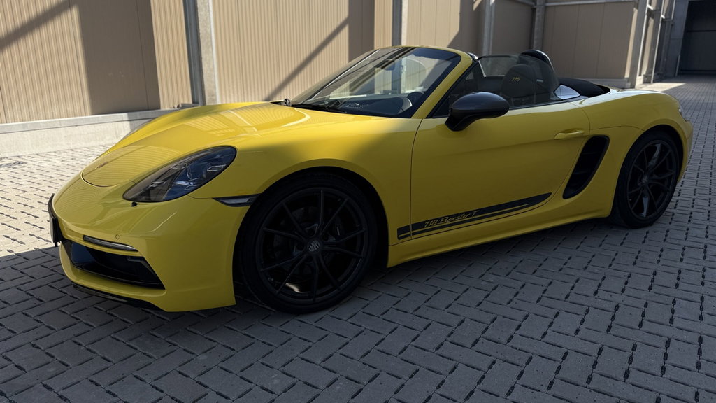 Porsche 718 Boxster T