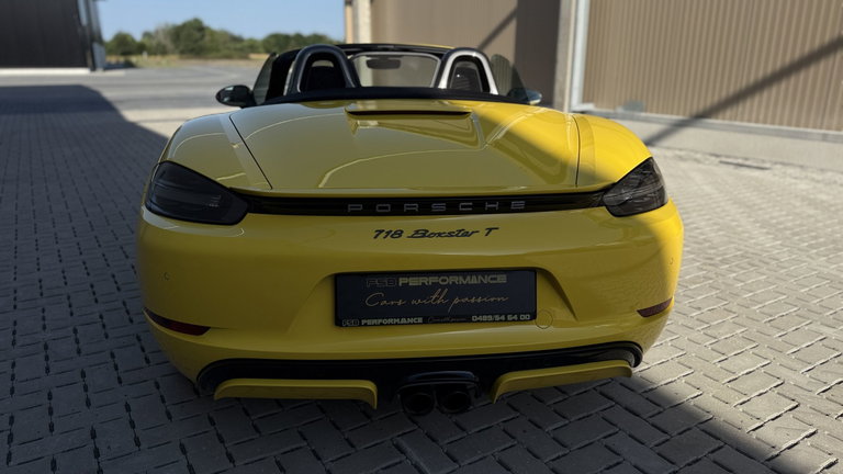 Porsche 718 Boxster T