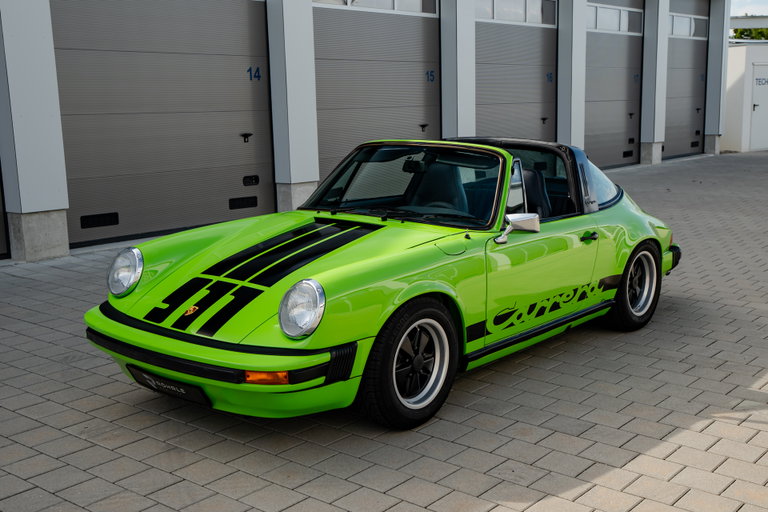 Porsche 911 Carrera 2.7