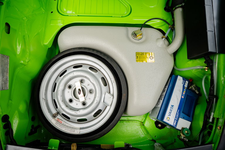 Porsche 911 Carrera 2.7