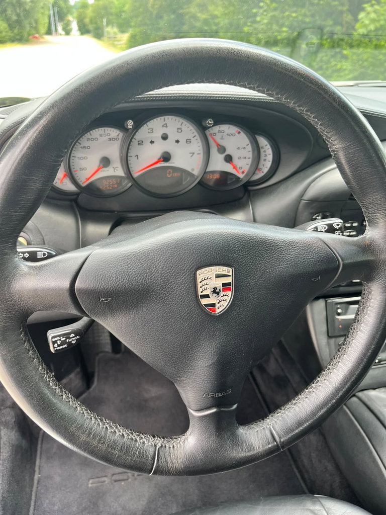 Porsche 996 Carrera