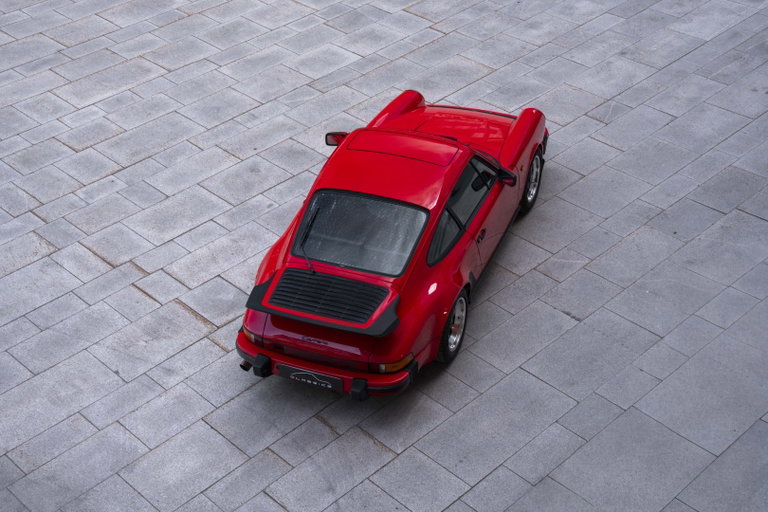 Porsche 911 Carrera 3.2