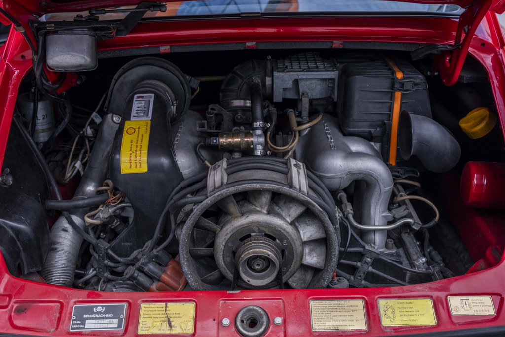 Porsche 911 Carrera 3.2