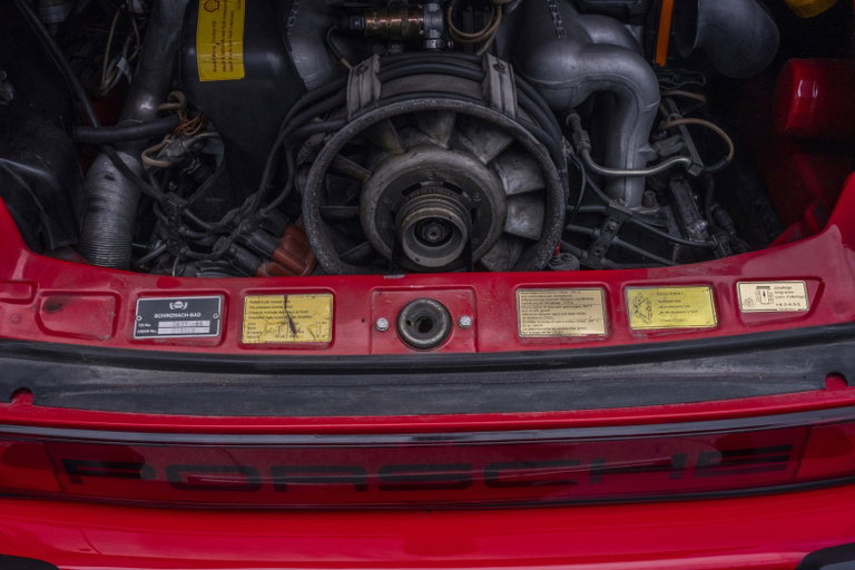 Porsche 911 Carrera 3.2