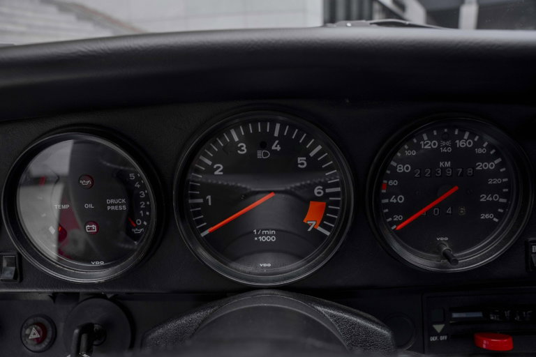 Porsche 911 Carrera 3.2