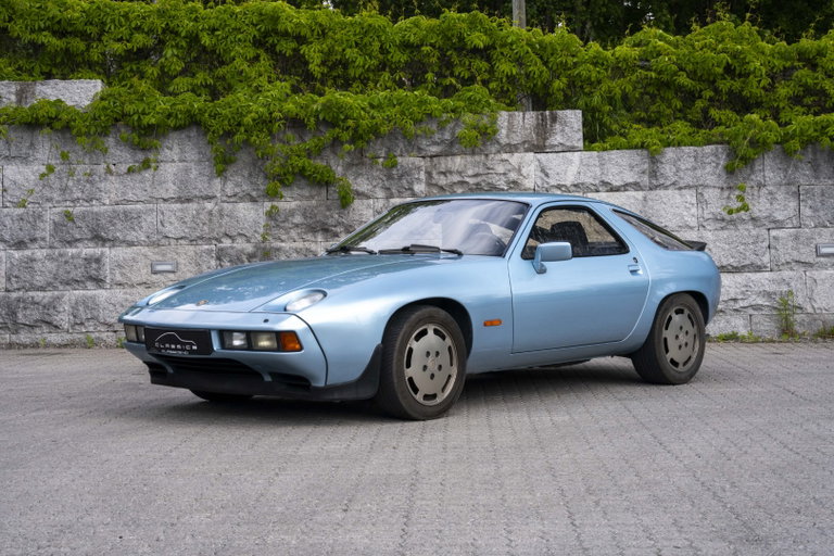 Porsche 928 S