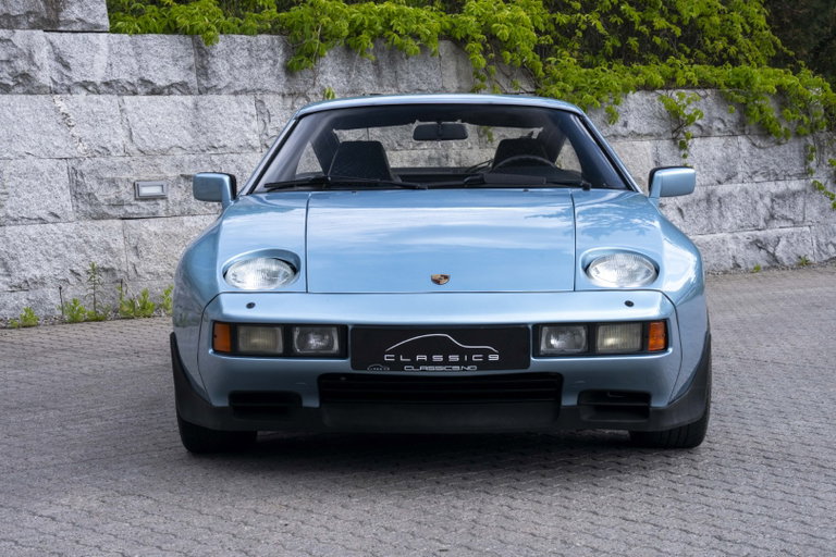 Porsche 928 S