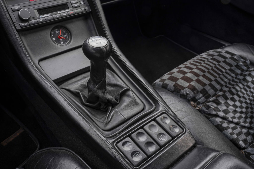 Porsche 928 S