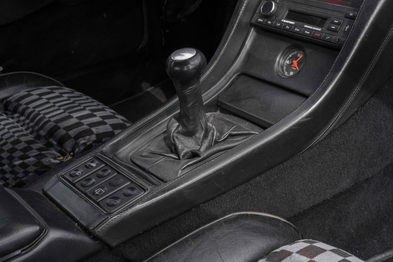 Porsche 928 S