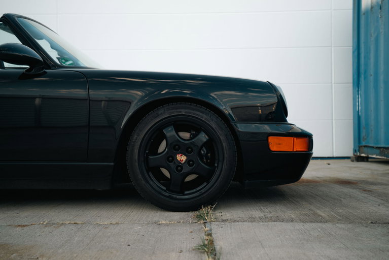 Porsche 964 Carrera 4
