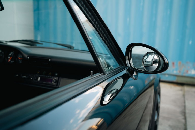 Porsche 964 Carrera 4