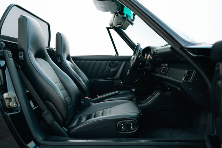 Porsche 964 Carrera 4