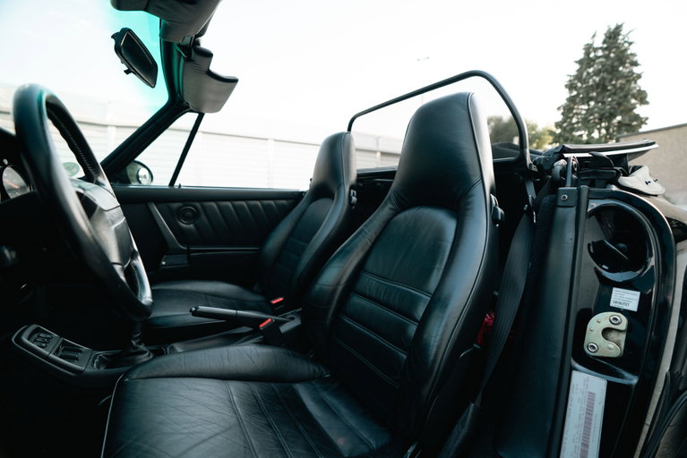 Porsche 964 Carrera 4