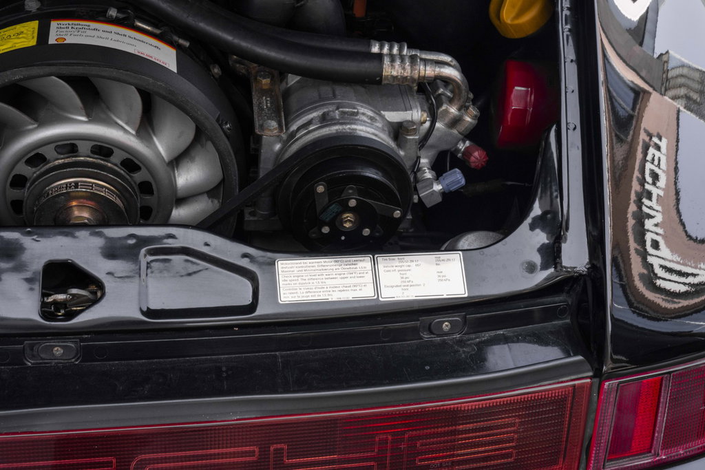 Porsche 964 Carrera RS America